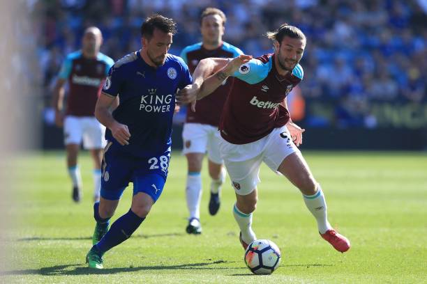 萨带来了新 萨带来了新